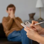 Depresyondaki Birine Nasıl Yardım Edilir?